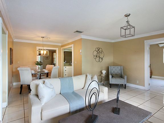 3rd image of 7310 NW 57th Dr