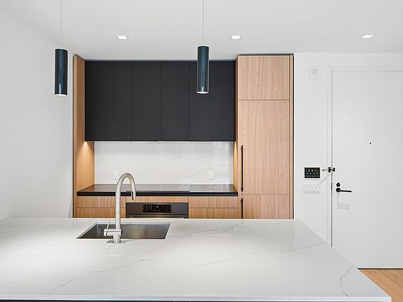 3rd image of 312 W 43rd St #15A