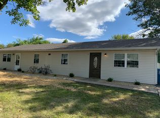 426 Eagles Way APT B, Troy, IL