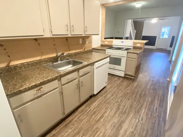 720 Cadwell St, Watertown, NY 13601