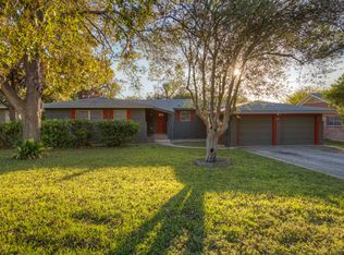 306 Veda Mae Dr, San Antonio, TX 78216