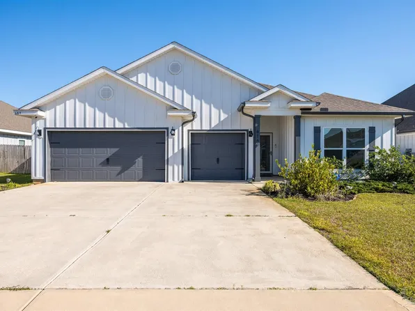 6169 Jenks Dr, Gulf Breeze, FL 32563