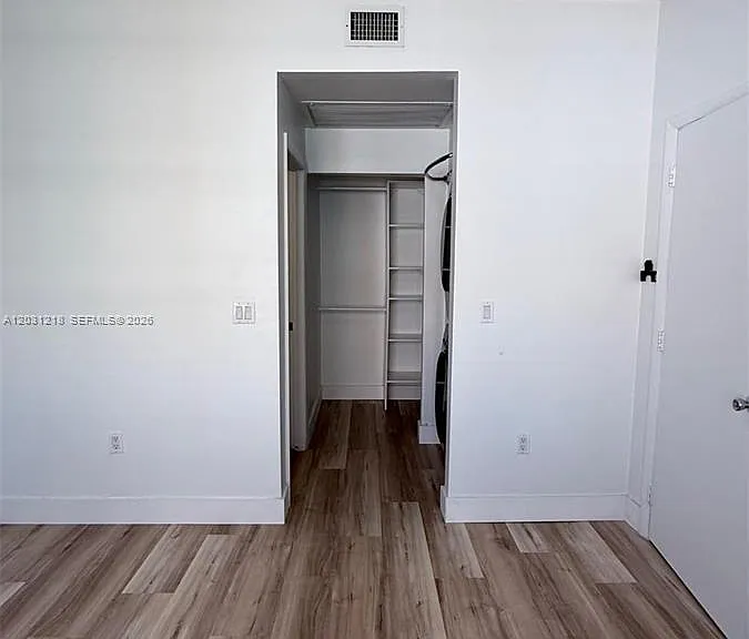 729 Meridian Ave #5 — Photo 12