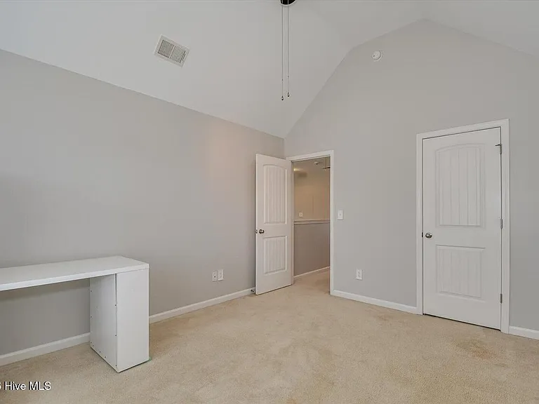2609 Leland Dr — Photo 34