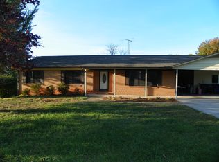 537 Carolina Ave N, Statesville, NC 28677