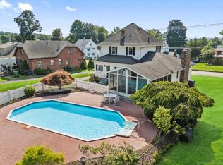 133 E Main St, Wallingford, CT 06492