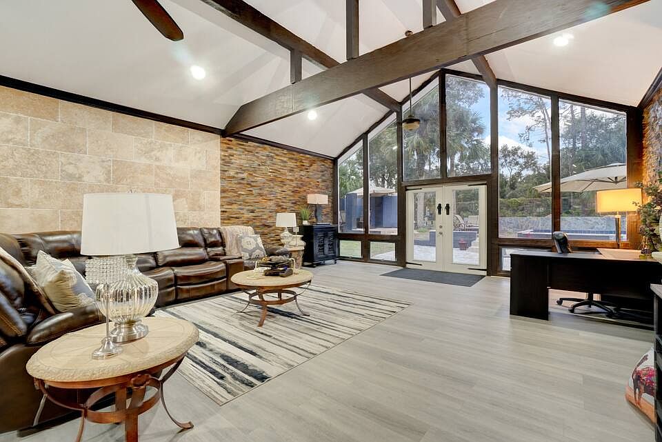 1st image of 3451 Dawn Ct