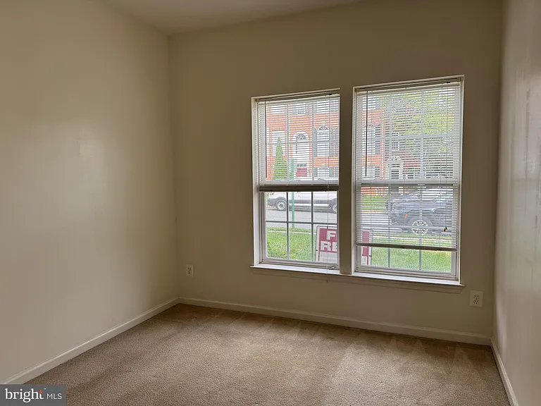 16410 Steerage Cir — Photo 4
