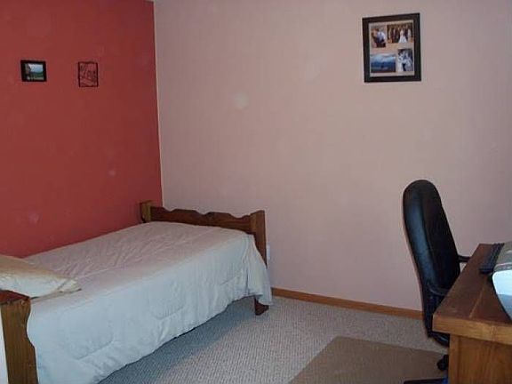 Guest Bedroom/Office