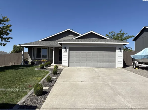 4014 Dartmoor Ln, Pasco, WA 99301