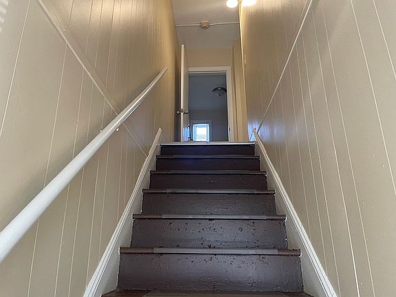 3rd image of 22-40 Langsberries Ave #32