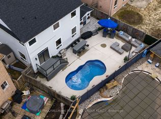 20 The Queensway, Barrie, ON L4M 7H6