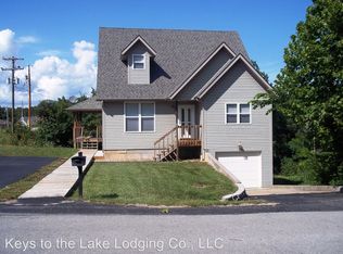 13 Shadow Oaks Rd, Camdenton, MO 65020