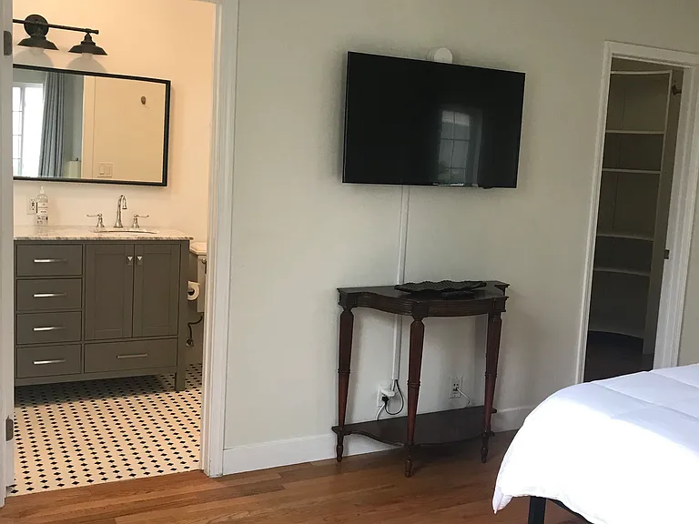 7939 Denrock Ave — Photo 13