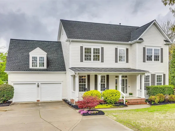 2113 Woodbend Trl, Tega Cay, SC 29708