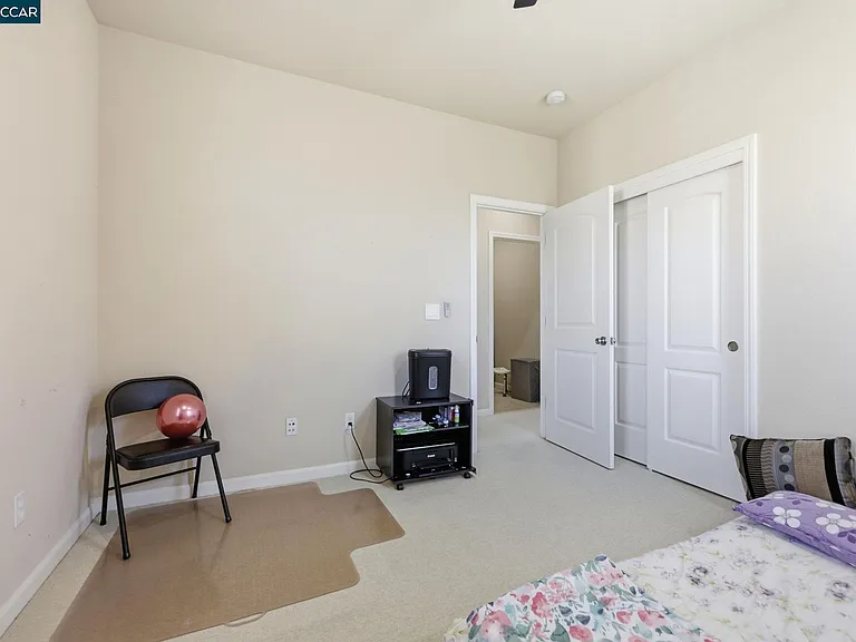 165 Paddington Ct — Photo 25