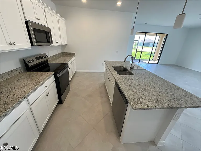 14570 Palamos Cir — Photo 9