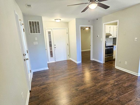 4th image of 3627 Mill Run