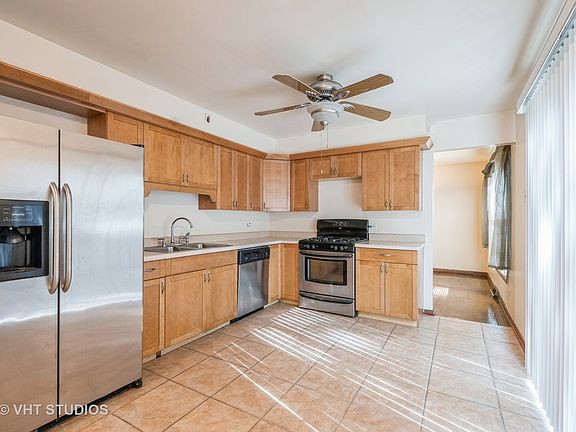 5th image of 4203 Cedarwood Ln