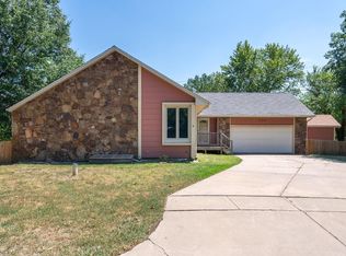 236 S Ceymarie Cir, Wichita, KS 67209