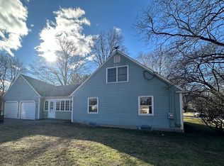 8 Hatch Rd, Attleboro, MA 02703