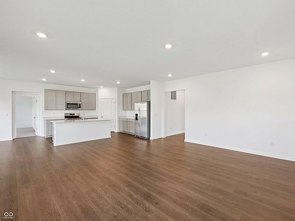 7th image of this home