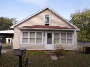 1936 Seeburger Ave, Terre Haute, IN 47804