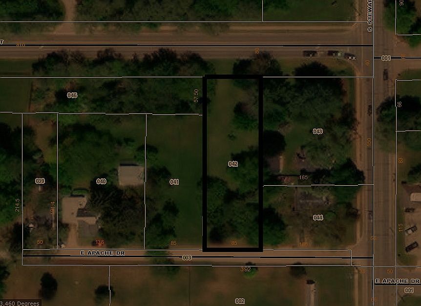 2nd image of 221 Apache Dr