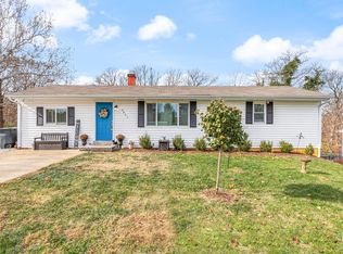 4861 Eva Rue Ln, House Springs, MO 63051