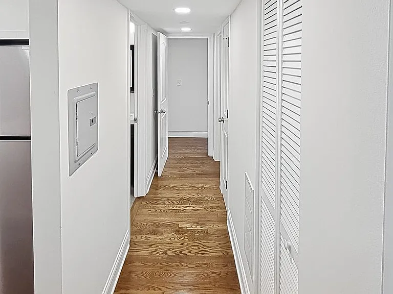 1100 Church — Photo 16