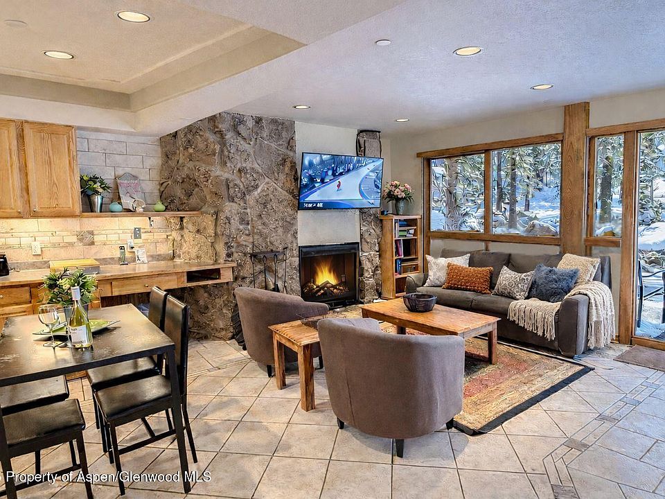 1st image of 640 Carriage Way #203