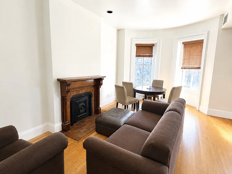 523 Columbus Ave #C