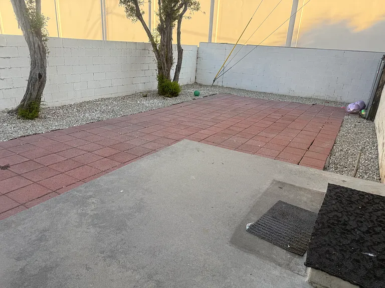 1014 Buena Vista St #5 — Photo 6