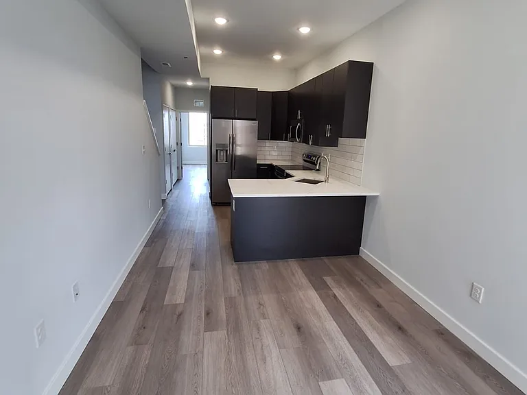 2513 N 7th St #2 — Photo 3