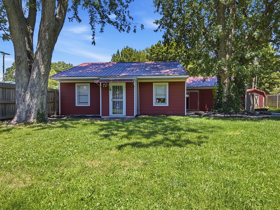 1st image of 8948 Robey Dr