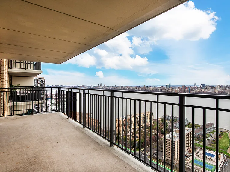 7855 John F Kennedy Blvd #26E — Photo 24