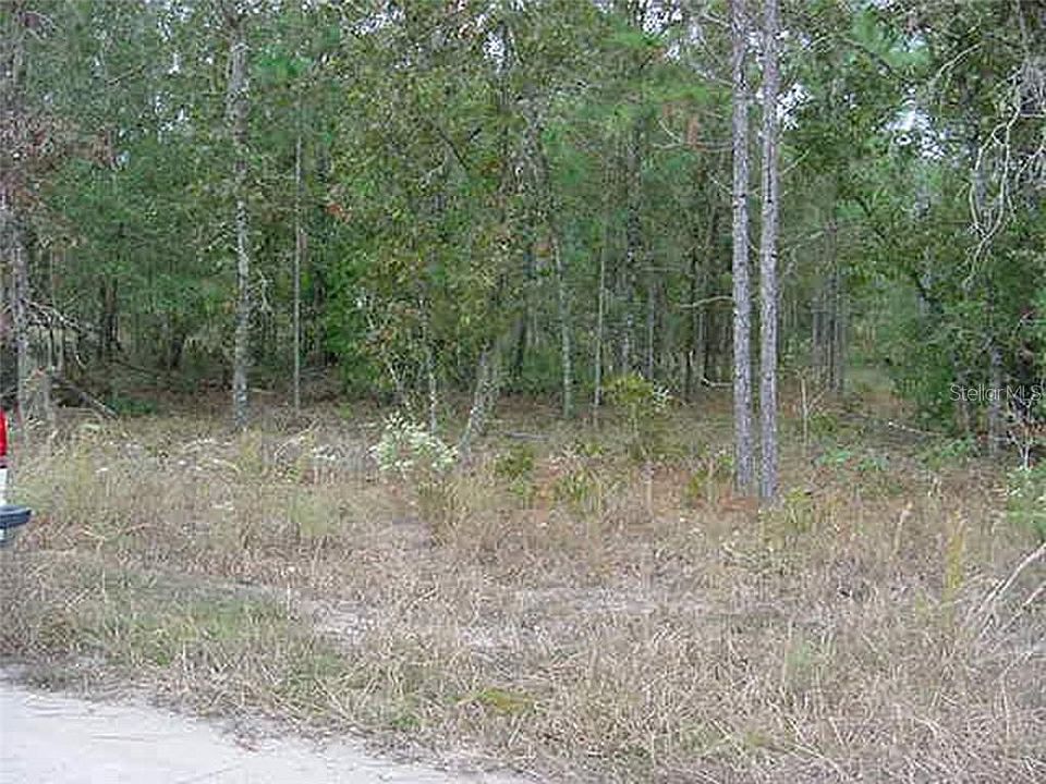 2nd image of 470 NE 155th Ct