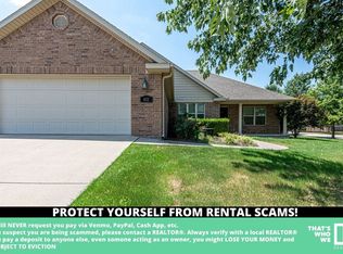433 N Drewrys Bluff Dr, Fayetteville, AR 72704
