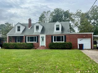 1319 Myrtle Ave, Chesapeake, VA 23325