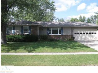 5022 Southwick Cir, Lansing, MI