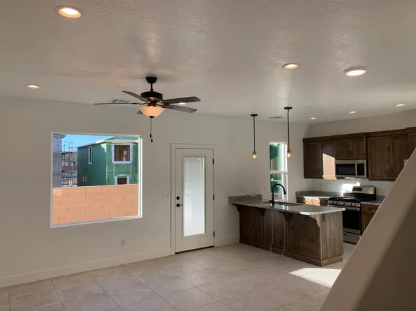 296 N 2470 W, Hurricane, UT 84737