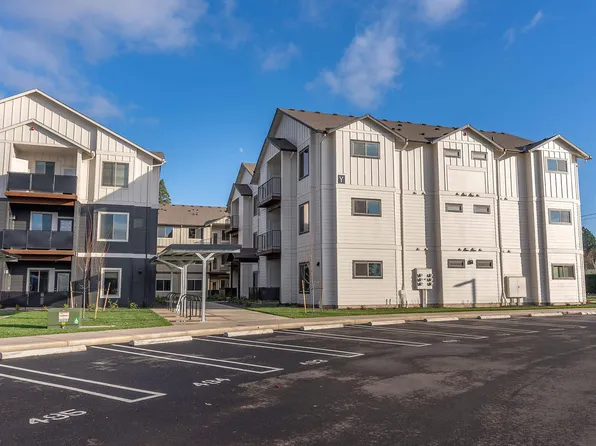 Woodburn Place Apartment Homes