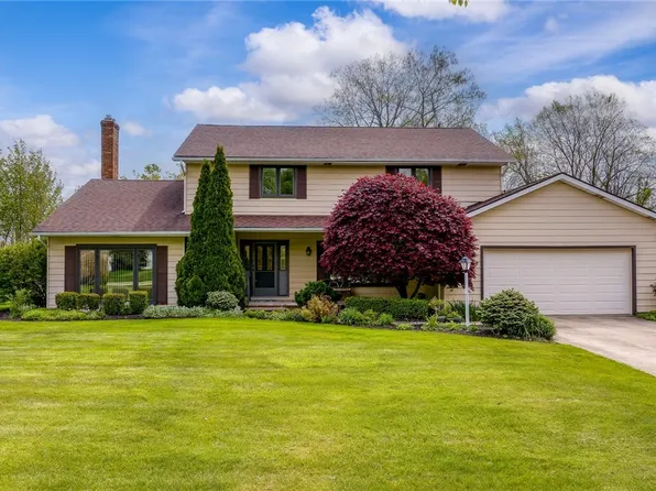 2417 Allen Blvd, Beachwood, OH 44122