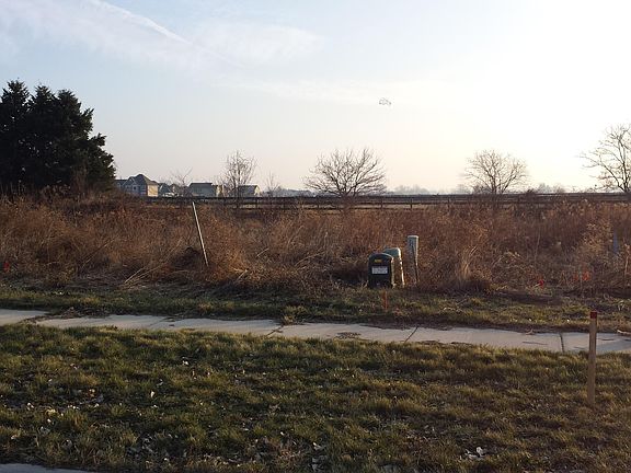 3rd image of 2483 Ulrich Ln #64