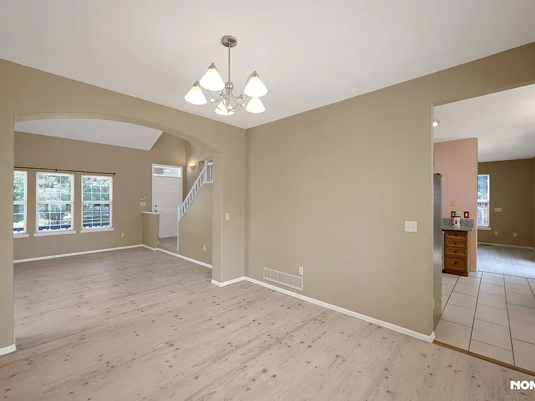 2942 N Princess Cir — Photo 12
