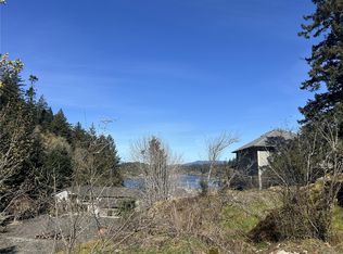 619 Green Rd, Quadra Island, BC V0P1N0