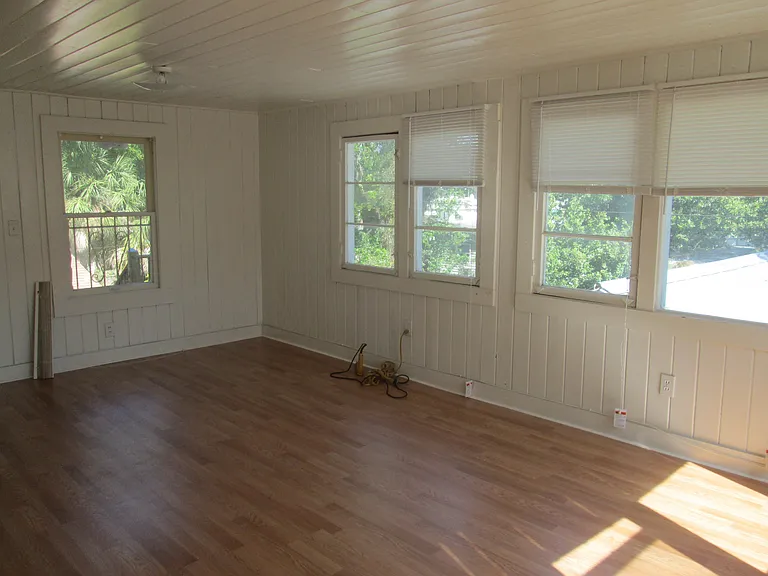 1309 W Lemon St #C — Photo 3
