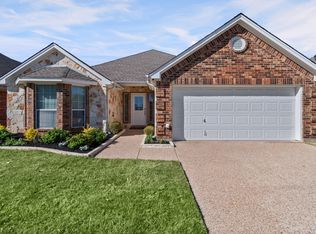 111 Crestway Dr #24, Cedar Hill, TX