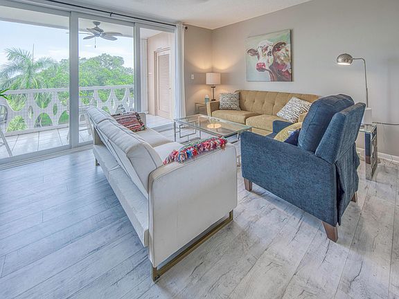 4th image of 15 S GOLFVIEW Road #505