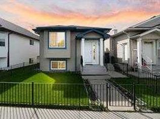 119 Taravista Dr NE, Calgary, AB T3J 4T2